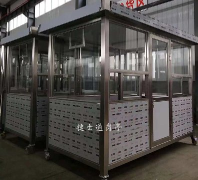 兩個，定制不銹鋼崗?fù)ぃ?.5*3米，滄州獻(xiàn)縣